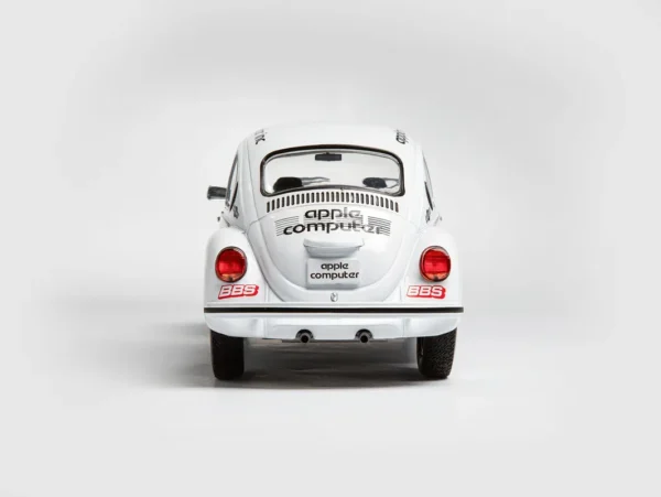 VOLKSWAGEN BEETLE 1303 K3 TRIBUTE WHITE 1975 miniature 1/18 Solido vue arriere