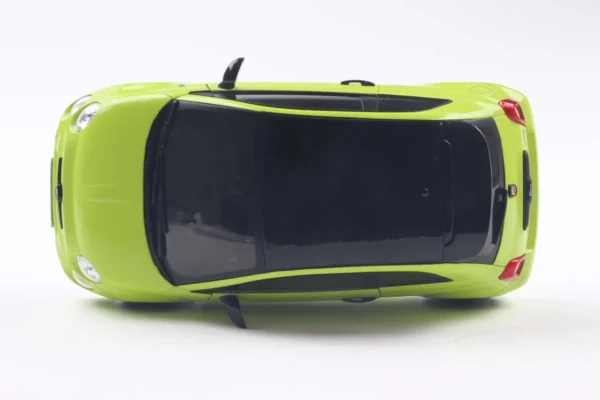 FIAT F595 ABARTH VERDE ADRENALINA 2023 miniature 1/18 Solido vue du dessus