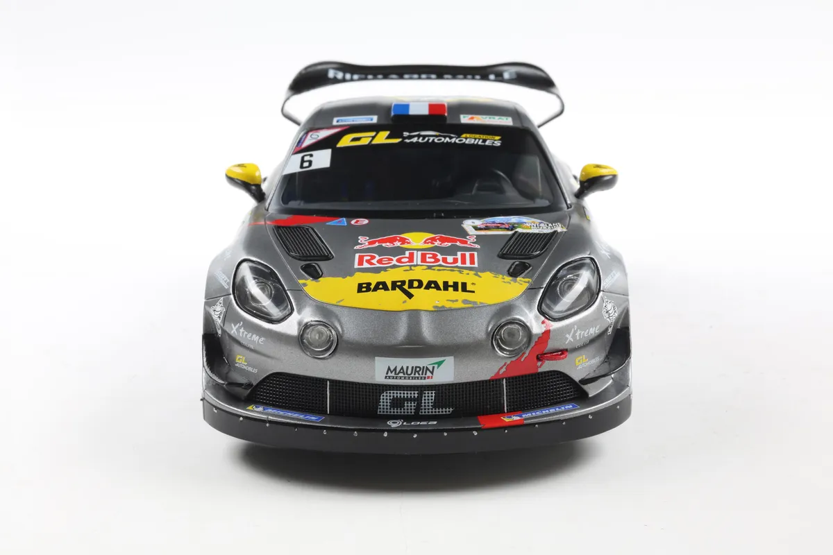 ALPINE A110 RGT+ GREY #6 S.LOEB / L.GODEY RALLYE DU MONT BLANC 2024 miniature 1/18 Solido vue de face
