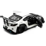 TOYOTA GR86 LBWK BODY KIT PEARL WHITE 2024 miniature 1/18 Solido vue du dessus