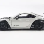 TOYOTA GR86 LBWK BODY KIT PEARL WHITE 2024 miniature 1/18 Solido vue cote gauche